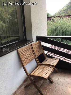 [P39] Balconul meu » foto by krisstinna
 - 
<span class="allrVoted glyphicon glyphicon-heart hidden" id="av1193062"></span>
<a class="m-l-10 hidden" id="sv1193062" onclick="voting_Foto_DelVot(,1193062,18901)" role="button">șterge vot <span class="glyphicon glyphicon-remove"></span></a>
<a id="v91193062" class=" c-red"  onclick="voting_Foto_SetVot(1193062)" role="button"><span class="glyphicon glyphicon-heart-empty"></span> <b>LIKE</b> = Votează poza</a> <img class="hidden"  id="f1193062W9" src="/imagini/loader.gif" border="0" /><span class="AjErrMes hidden" id="e1193062ErM"></span>