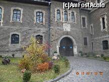 [P22] Intrarea din fata castelului » foto by silvia tudoran
 - 
<span class="allrVoted glyphicon glyphicon-heart hidden" id="av273028"></span>
<a class="m-l-10 hidden" id="sv273028" onclick="voting_Foto_DelVot(,273028,18916)" role="button">șterge vot <span class="glyphicon glyphicon-remove"></span></a>
<a id="v9273028" class=" c-red"  onclick="voting_Foto_SetVot(273028)" role="button"><span class="glyphicon glyphicon-heart-empty"></span> <b>LIKE</b> = Votează poza</a> <img class="hidden"  id="f273028W9" src="/imagini/loader.gif" border="0" /><span class="AjErrMes hidden" id="e273028ErM"></span>