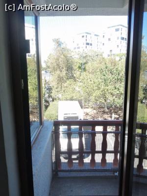 [P08] Balconul mic » foto by Teodor17
 - 
<span class="allrVoted glyphicon glyphicon-heart hidden" id="av1384410"></span>
<a class="m-l-10 hidden" id="sv1384410" onclick="voting_Foto_DelVot(,1384410,19070)" role="button">șterge vot <span class="glyphicon glyphicon-remove"></span></a>
<a id="v91384410" class=" c-red"  onclick="voting_Foto_SetVot(1384410)" role="button"><span class="glyphicon glyphicon-heart-empty"></span> <b>LIKE</b> = Votează poza</a> <img class="hidden"  id="f1384410W9" src="/imagini/loader.gif" border="0" /><span class="AjErrMes hidden" id="e1384410ErM"></span>