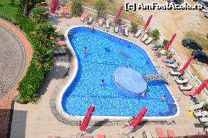 [P03] Piscina hotelului dimineața » foto by krisztike
 - 
<span class="allrVoted glyphicon glyphicon-heart hidden" id="av658039"></span>
<a class="m-l-10 hidden" id="sv658039" onclick="voting_Foto_DelVot(,658039,19152)" role="button">șterge vot <span class="glyphicon glyphicon-remove"></span></a>
<a id="v9658039" class=" c-red"  onclick="voting_Foto_SetVot(658039)" role="button"><span class="glyphicon glyphicon-heart-empty"></span> <b>LIKE</b> = Votează poza</a> <img class="hidden"  id="f658039W9" src="/imagini/loader.gif" border="0" /><span class="AjErrMes hidden" id="e658039ErM"></span>