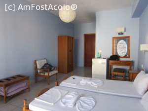 [P02] Camere spațiose și foarte curate » foto by nils1
 - 
<span class="allrVoted glyphicon glyphicon-heart hidden" id="av705577"></span>
<a class="m-l-10 hidden" id="sv705577" onclick="voting_Foto_DelVot(,705577,19190)" role="button">șterge vot <span class="glyphicon glyphicon-remove"></span></a>
<a id="v9705577" class=" c-red"  onclick="voting_Foto_SetVot(705577)" role="button"><span class="glyphicon glyphicon-heart-empty"></span> <b>LIKE</b> = Votează poza</a> <img class="hidden"  id="f705577W9" src="/imagini/loader.gif" border="0" /><span class="AjErrMes hidden" id="e705577ErM"></span>