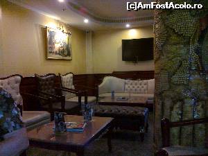 [P02] Istanbul Hotel Ephesus - lobby » foto by calator2000
 - 
<span class="allrVoted glyphicon glyphicon-heart hidden" id="av659912"></span>
<a class="m-l-10 hidden" id="sv659912" onclick="voting_Foto_DelVot(,659912,19199)" role="button">șterge vot <span class="glyphicon glyphicon-remove"></span></a>
<a id="v9659912" class=" c-red"  onclick="voting_Foto_SetVot(659912)" role="button"><span class="glyphicon glyphicon-heart-empty"></span> <b>LIKE</b> = Votează poza</a> <img class="hidden"  id="f659912W9" src="/imagini/loader.gif" border="0" /><span class="AjErrMes hidden" id="e659912ErM"></span>