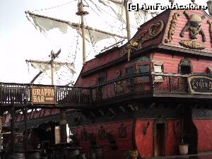 [P11] Corabia piratilor- de fapt era un bar » foto by monaca
 - 
<span class="allrVoted glyphicon glyphicon-heart hidden" id="av661940"></span>
<a class="m-l-10 hidden" id="sv661940" onclick="voting_Foto_DelVot(,661940,19236)" role="button">șterge vot <span class="glyphicon glyphicon-remove"></span></a>
<a id="v9661940" class=" c-red"  onclick="voting_Foto_SetVot(661940)" role="button"><span class="glyphicon glyphicon-heart-empty"></span> <b>LIKE</b> = Votează poza</a> <img class="hidden"  id="f661940W9" src="/imagini/loader.gif" border="0" /><span class="AjErrMes hidden" id="e661940ErM"></span>