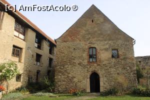 [P08] Cetatea Câlnic, Capela și Clădirea unde se poate caza vara » foto by mprofeanu
 - 
<span class="allrVoted glyphicon glyphicon-heart hidden" id="av1400831"></span>
<a class="m-l-10 hidden" id="sv1400831" onclick="voting_Foto_DelVot(,1400831,19242)" role="button">șterge vot <span class="glyphicon glyphicon-remove"></span></a>
<a id="v91400831" class=" c-red"  onclick="voting_Foto_SetVot(1400831)" role="button"><span class="glyphicon glyphicon-heart-empty"></span> <b>LIKE</b> = Votează poza</a> <img class="hidden"  id="f1400831W9" src="/imagini/loader.gif" border="0" /><span class="AjErrMes hidden" id="e1400831ErM"></span>