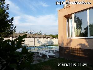 [P18] Piscina la ceas de dimineață » foto by Alina53
 - 
<span class="allrVoted glyphicon glyphicon-heart hidden" id="av668747"></span>
<a class="m-l-10 hidden" id="sv668747" onclick="voting_Foto_DelVot(,668747,19325)" role="button">șterge vot <span class="glyphicon glyphicon-remove"></span></a>
<a id="v9668747" class=" c-red"  onclick="voting_Foto_SetVot(668747)" role="button"><span class="glyphicon glyphicon-heart-empty"></span> <b>LIKE</b> = Votează poza</a> <img class="hidden"  id="f668747W9" src="/imagini/loader.gif" border="0" /><span class="AjErrMes hidden" id="e668747ErM"></span>