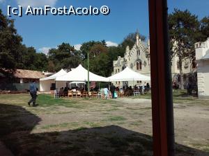 [P16] Petrecere mare la Castel » foto by alex_iasi
 - 
<span class="allrVoted glyphicon glyphicon-heart hidden" id="av798862"></span>
<a class="m-l-10 hidden" id="sv798862" onclick="voting_Foto_DelVot(,798862,19447)" role="button">șterge vot <span class="glyphicon glyphicon-remove"></span></a>
<a id="v9798862" class=" c-red"  onclick="voting_Foto_SetVot(798862)" role="button"><span class="glyphicon glyphicon-heart-empty"></span> <b>LIKE</b> = Votează poza</a> <img class="hidden"  id="f798862W9" src="/imagini/loader.gif" border="0" /><span class="AjErrMes hidden" id="e798862ErM"></span>