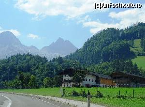 [P06] Austria : imagine din Tirol, pe drumul spre Waidring » foto by mariana.olaru
 - 
<span class="allrVoted glyphicon glyphicon-heart hidden" id="av680849"></span>
<a class="m-l-10 hidden" id="sv680849" onclick="voting_Foto_DelVot(,680849,19484)" role="button">șterge vot <span class="glyphicon glyphicon-remove"></span></a>
<a id="v9680849" class=" c-red"  onclick="voting_Foto_SetVot(680849)" role="button"><span class="glyphicon glyphicon-heart-empty"></span> <b>LIKE</b> = Votează poza</a> <img class="hidden"  id="f680849W9" src="/imagini/loader.gif" border="0" /><span class="AjErrMes hidden" id="e680849ErM"></span>