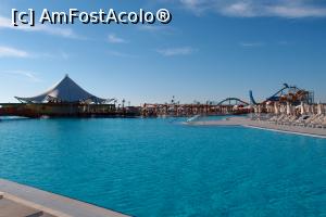 [P07] O mica parte din piscina principala, de la hotel » foto by a_vlad2009
 - 
<span class="allrVoted glyphicon glyphicon-heart hidden" id="av750658"></span>
<a class="m-l-10 hidden" id="sv750658" onclick="voting_Foto_DelVot(,750658,19580)" role="button">șterge vot <span class="glyphicon glyphicon-remove"></span></a>
<a id="v9750658" class=" c-red"  onclick="voting_Foto_SetVot(750658)" role="button"><span class="glyphicon glyphicon-heart-empty"></span> <b>LIKE</b> = Votează poza</a> <img class="hidden"  id="f750658W9" src="/imagini/loader.gif" border="0" /><span class="AjErrMes hidden" id="e750658ErM"></span>
