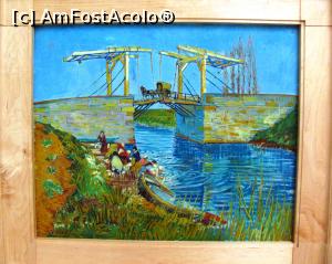 [P09] Vincent van Gogh - Brug te Arles » foto by Radu Tudoran
 - 
<span class="allrVoted glyphicon glyphicon-heart hidden" id="av729316"></span>
<a class="m-l-10 hidden" id="sv729316" onclick="voting_Foto_DelVot(,729316,19676)" role="button">șterge vot <span class="glyphicon glyphicon-remove"></span></a>
<a id="v9729316" class=" c-red"  onclick="voting_Foto_SetVot(729316)" role="button"><span class="glyphicon glyphicon-heart-empty"></span> <b>LIKE</b> = Votează poza</a> <img class="hidden"  id="f729316W9" src="/imagini/loader.gif" border="0" /><span class="AjErrMes hidden" id="e729316ErM"></span>