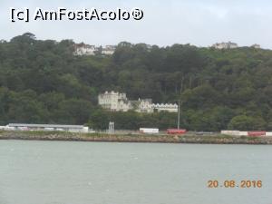 [P18] Fishguard - The Fishguard Bay Hotel văzut de pe dig.  » foto by iulianic
 - 
<span class="allrVoted glyphicon glyphicon-heart hidden" id="av807733"></span>
<a class="m-l-10 hidden" id="sv807733" onclick="voting_Foto_DelVot(,807733,19690)" role="button">șterge vot <span class="glyphicon glyphicon-remove"></span></a>
<a id="v9807733" class=" c-red"  onclick="voting_Foto_SetVot(807733)" role="button"><span class="glyphicon glyphicon-heart-empty"></span> <b>LIKE</b> = Votează poza</a> <img class="hidden"  id="f807733W9" src="/imagini/loader.gif" border="0" /><span class="AjErrMes hidden" id="e807733ErM"></span>