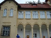 [P09] conacul lui Octavian Goga - vazut din fata » foto by ghecamelia
 - 
<span class="allrVoted glyphicon glyphicon-heart hidden" id="av111071"></span>
<a class="m-l-10 hidden" id="sv111071" onclick="voting_Foto_DelVot(,111071,19698)" role="button">șterge vot <span class="glyphicon glyphicon-remove"></span></a>
<a id="v9111071" class=" c-red"  onclick="voting_Foto_SetVot(111071)" role="button"><span class="glyphicon glyphicon-heart-empty"></span> <b>LIKE</b> = Votează poza</a> <img class="hidden"  id="f111071W9" src="/imagini/loader.gif" border="0" /><span class="AjErrMes hidden" id="e111071ErM"></span>