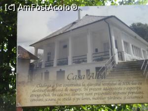 [P22] Casa Albă fostă casă de oaspeţi, acum expoziţie etno » foto by Michi
 - 
<span class="allrVoted glyphicon glyphicon-heart hidden" id="av1023568"></span>
<a class="m-l-10 hidden" id="sv1023568" onclick="voting_Foto_DelVot(,1023568,19698)" role="button">șterge vot <span class="glyphicon glyphicon-remove"></span></a>
<a id="v91023568" class=" c-red"  onclick="voting_Foto_SetVot(1023568)" role="button"><span class="glyphicon glyphicon-heart-empty"></span> <b>LIKE</b> = Votează poza</a> <img class="hidden"  id="f1023568W9" src="/imagini/loader.gif" border="0" /><span class="AjErrMes hidden" id="e1023568ErM"></span>