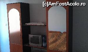 [P07] Mobilă și oglinzi la Târnovski Dom Guest Rooms, orașul Veiko Rârnovo, Bulgaria » foto by traian.leuca †
 - 
<span class="allrVoted glyphicon glyphicon-heart hidden" id="av698645"></span>
<a class="m-l-10 hidden" id="sv698645" onclick="voting_Foto_DelVot(,698645,19761)" role="button">șterge vot <span class="glyphicon glyphicon-remove"></span></a>
<a id="v9698645" class=" c-red"  onclick="voting_Foto_SetVot(698645)" role="button"><span class="glyphicon glyphicon-heart-empty"></span> <b>LIKE</b> = Votează poza</a> <img class="hidden"  id="f698645W9" src="/imagini/loader.gif" border="0" /><span class="AjErrMes hidden" id="e698645ErM"></span>