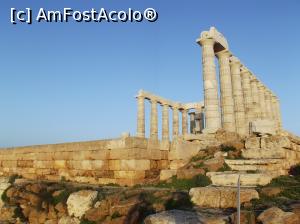 [P10] Acelaşi templu al lui Poseidon, privit dinspre sud » foto by irinad
 - 
<span class="allrVoted glyphicon glyphicon-heart hidden" id="av1059035"></span>
<a class="m-l-10 hidden" id="sv1059035" onclick="voting_Foto_DelVot(,1059035,19763)" role="button">șterge vot <span class="glyphicon glyphicon-remove"></span></a>
<a id="v91059035" class=" c-red"  onclick="voting_Foto_SetVot(1059035)" role="button"><span class="glyphicon glyphicon-heart-empty"></span> <b>LIKE</b> = Votează poza</a> <img class="hidden"  id="f1059035W9" src="/imagini/loader.gif" border="0" /><span class="AjErrMes hidden" id="e1059035ErM"></span>