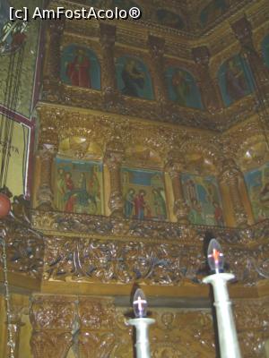 [P18] Mănăstirea Dealu - Interiorul bisericii. Catapeteasma. » foto by iulianic
 - 
<span class="allrVoted glyphicon glyphicon-heart hidden" id="av1208874"></span>
<a class="m-l-10 hidden" id="sv1208874" onclick="voting_Foto_DelVot(,1208874,19770)" role="button">șterge vot <span class="glyphicon glyphicon-remove"></span></a>
<a id="v91208874" class=" c-red"  onclick="voting_Foto_SetVot(1208874)" role="button"><span class="glyphicon glyphicon-heart-empty"></span> <b>LIKE</b> = Votează poza</a> <img class="hidden"  id="f1208874W9" src="/imagini/loader.gif" border="0" /><span class="AjErrMes hidden" id="e1208874ErM"></span>