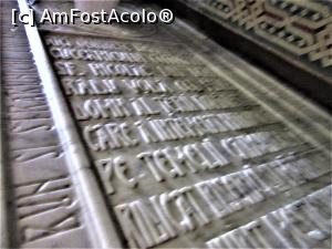 [P17] Inscripţia pe mormântul lui Radu cel Mare » foto by Michi
 - 
<span class="allrVoted glyphicon glyphicon-heart hidden" id="av1384277"></span>
<a class="m-l-10 hidden" id="sv1384277" onclick="voting_Foto_DelVot(,1384277,19770)" role="button">șterge vot <span class="glyphicon glyphicon-remove"></span></a>
<a id="v91384277" class=" c-red"  onclick="voting_Foto_SetVot(1384277)" role="button"><span class="glyphicon glyphicon-heart-empty"></span> <b>LIKE</b> = Votează poza</a> <img class="hidden"  id="f1384277W9" src="/imagini/loader.gif" border="0" /><span class="AjErrMes hidden" id="e1384277ErM"></span>