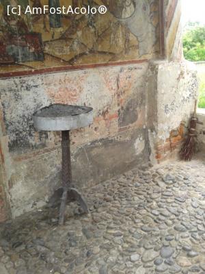 [P14] Pridvorul Bisericii de laga Culele Maldaresti » foto by ccbg*
 - 
<span class="allrVoted glyphicon glyphicon-heart hidden" id="av708147"></span>
<a class="m-l-10 hidden" id="sv708147" onclick="voting_Foto_DelVot(,708147,19874)" role="button">șterge vot <span class="glyphicon glyphicon-remove"></span></a>
<a id="v9708147" class=" c-red"  onclick="voting_Foto_SetVot(708147)" role="button"><span class="glyphicon glyphicon-heart-empty"></span> <b>LIKE</b> = Votează poza</a> <img class="hidden"  id="f708147W9" src="/imagini/loader.gif" border="0" /><span class="AjErrMes hidden" id="e708147ErM"></span>