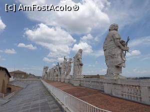 [P16] În spatele statuilor atât de privite și fotografiate » foto by cloverina
 - 
<span class="allrVoted glyphicon glyphicon-heart hidden" id="av778350"></span>
<a class="m-l-10 hidden" id="sv778350" onclick="voting_Foto_DelVot(,778350,19894)" role="button">șterge vot <span class="glyphicon glyphicon-remove"></span></a>
<a id="v9778350" class=" c-red"  onclick="voting_Foto_SetVot(778350)" role="button"><span class="glyphicon glyphicon-heart-empty"></span> <b>LIKE</b> = Votează poza</a> <img class="hidden"  id="f778350W9" src="/imagini/loader.gif" border="0" /><span class="AjErrMes hidden" id="e778350ErM"></span>