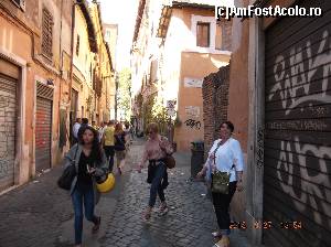 [P03] Prin Porta Portese. Noaptea nu prea m-as plimba in zona.  » foto by Albinoium
 - 
<span class="allrVoted glyphicon glyphicon-heart hidden" id="av679060"></span>
<a class="m-l-10 hidden" id="sv679060" onclick="voting_Foto_DelVot(,679060,19894)" role="button">șterge vot <span class="glyphicon glyphicon-remove"></span></a>
<a id="v9679060" class=" c-red"  onclick="voting_Foto_SetVot(679060)" role="button"><span class="glyphicon glyphicon-heart-empty"></span> <b>LIKE</b> = Votează poza</a> <img class="hidden"  id="f679060W9" src="/imagini/loader.gif" border="0" /><span class="AjErrMes hidden" id="e679060ErM"></span>