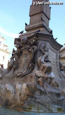 [P15] Roma, Piazza della Rotonda, fantana cu Obelisc - detaliu » foto by magdalena
 - 
<span class="allrVoted glyphicon glyphicon-heart hidden" id="av247273"></span>
<a class="m-l-10 hidden" id="sv247273" onclick="voting_Foto_DelVot(,247273,19894)" role="button">șterge vot <span class="glyphicon glyphicon-remove"></span></a>
<a id="v9247273" class=" c-red"  onclick="voting_Foto_SetVot(247273)" role="button"><span class="glyphicon glyphicon-heart-empty"></span> <b>LIKE</b> = Votează poza</a> <img class="hidden"  id="f247273W9" src="/imagini/loader.gif" border="0" /><span class="AjErrMes hidden" id="e247273ErM"></span>