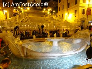 [P04] La Fontana della Barcaccia (Fântâna urâtă), din romantica piață, Piazza di Spagna » foto by lilica2001
 - 
<span class="allrVoted glyphicon glyphicon-heart hidden" id="av748342"></span>
<a class="m-l-10 hidden" id="sv748342" onclick="voting_Foto_DelVot(,748342,19894)" role="button">șterge vot <span class="glyphicon glyphicon-remove"></span></a>
<a id="v9748342" class=" c-red"  onclick="voting_Foto_SetVot(748342)" role="button"><span class="glyphicon glyphicon-heart-empty"></span> <b>LIKE</b> = Votează poza</a> <img class="hidden"  id="f748342W9" src="/imagini/loader.gif" border="0" /><span class="AjErrMes hidden" id="e748342ErM"></span>