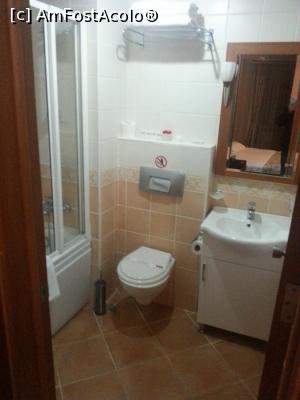 [P15] Baia, destul de spatioasa!  » foto by danup
 - 
<span class="allrVoted glyphicon glyphicon-heart hidden" id="av716236"></span>
<a class="m-l-10 hidden" id="sv716236" onclick="voting_Foto_DelVot(,716236,19975)" role="button">șterge vot <span class="glyphicon glyphicon-remove"></span></a>
<a id="v9716236" class=" c-red"  onclick="voting_Foto_SetVot(716236)" role="button"><span class="glyphicon glyphicon-heart-empty"></span> <b>LIKE</b> = Votează poza</a> <img class="hidden"  id="f716236W9" src="/imagini/loader.gif" border="0" /><span class="AjErrMes hidden" id="e716236ErM"></span>