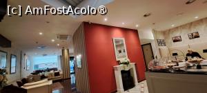 [P42] Hotel Re Enzo, de la sala Adelasia către lobby » foto by irinad
 - 
<span class="allrVoted glyphicon glyphicon-heart hidden" id="av1519927"></span>
<a class="m-l-10 hidden" id="sv1519927" onclick="voting_Foto_DelVot(,1519927,19987)" role="button">șterge vot <span class="glyphicon glyphicon-remove"></span></a>
<a id="v91519927" class=" c-red"  onclick="voting_Foto_SetVot(1519927)" role="button"><span class="glyphicon glyphicon-heart-empty"></span> <b>LIKE</b> = Votează poza</a> <img class="hidden"  id="f1519927W9" src="/imagini/loader.gif" border="0" /><span class="AjErrMes hidden" id="e1519927ErM"></span>