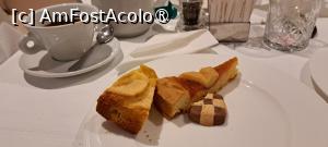 [P44] Hotel Re Enzo, prăjitur » foto by irinad
 - 
<span class="allrVoted glyphicon glyphicon-heart hidden" id="av1519929"></span>
<a class="m-l-10 hidden" id="sv1519929" onclick="voting_Foto_DelVot(,1519929,19987)" role="button">șterge vot <span class="glyphicon glyphicon-remove"></span></a>
<a id="v91519929" class=" c-red"  onclick="voting_Foto_SetVot(1519929)" role="button"><span class="glyphicon glyphicon-heart-empty"></span> <b>LIKE</b> = Votează poza</a> <img class="hidden"  id="f1519929W9" src="/imagini/loader.gif" border="0" /><span class="AjErrMes hidden" id="e1519929ErM"></span>