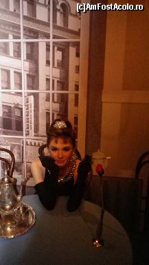 [P14] Audrey Hepburn in Breakfast at Tifany's » foto by roxana.tomina
 - 
<span class="allrVoted glyphicon glyphicon-heart hidden" id="av319438"></span>
<a class="m-l-10 hidden" id="sv319438" onclick="voting_Foto_DelVot(,319438,20018)" role="button">șterge vot <span class="glyphicon glyphicon-remove"></span></a>
<a id="v9319438" class=" c-red"  onclick="voting_Foto_SetVot(319438)" role="button"><span class="glyphicon glyphicon-heart-empty"></span> <b>LIKE</b> = Votează poza</a> <img class="hidden"  id="f319438W9" src="/imagini/loader.gif" border="0" /><span class="AjErrMes hidden" id="e319438ErM"></span>