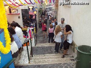 [P01] Sarbatoarea de Sf Anton in cartierul Alfama.  » foto by Carmen Ion
 - 
<span class="allrVoted glyphicon glyphicon-heart hidden" id="av512922"></span>
<a class="m-l-10 hidden" id="sv512922" onclick="voting_Foto_DelVot(,512922,20046)" role="button">șterge vot <span class="glyphicon glyphicon-remove"></span></a>
<a id="v9512922" class=" c-red"  onclick="voting_Foto_SetVot(512922)" role="button"><span class="glyphicon glyphicon-heart-empty"></span> <b>LIKE</b> = Votează poza</a> <img class="hidden"  id="f512922W9" src="/imagini/loader.gif" border="0" /><span class="AjErrMes hidden" id="e512922ErM"></span>