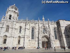 [P13] Mănăstirea Jeronimos » foto by Marian Preda
 - 
<span class="allrVoted glyphicon glyphicon-heart hidden" id="av603782"></span>
<a class="m-l-10 hidden" id="sv603782" onclick="voting_Foto_DelVot(,603782,20047)" role="button">șterge vot <span class="glyphicon glyphicon-remove"></span></a>
<a id="v9603782" class=" c-red"  onclick="voting_Foto_SetVot(603782)" role="button"><span class="glyphicon glyphicon-heart-empty"></span> <b>LIKE</b> = Votează poza</a> <img class="hidden"  id="f603782W9" src="/imagini/loader.gif" border="0" /><span class="AjErrMes hidden" id="e603782ErM"></span>