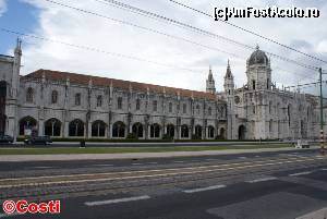 [P31] Mosteiro dos Jerónimos. Vedere de ansamblu.  » foto by Costi
 - 
<span class="allrVoted glyphicon glyphicon-heart hidden" id="av502190"></span>
<a class="m-l-10 hidden" id="sv502190" onclick="voting_Foto_DelVot(,502190,20047)" role="button">șterge vot <span class="glyphicon glyphicon-remove"></span></a>
<a id="v9502190" class=" c-red"  onclick="voting_Foto_SetVot(502190)" role="button"><span class="glyphicon glyphicon-heart-empty"></span> <b>LIKE</b> = Votează poza</a> <img class="hidden"  id="f502190W9" src="/imagini/loader.gif" border="0" /><span class="AjErrMes hidden" id="e502190ErM"></span>