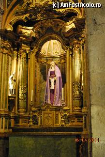 [P22] Belem - Manastirea Jeronimos - statuia Fecioarei Maria » foto by deliutza27
 - 
<span class="allrVoted glyphicon glyphicon-heart hidden" id="av195291"></span>
<a class="m-l-10 hidden" id="sv195291" onclick="voting_Foto_DelVot(,195291,20047)" role="button">șterge vot <span class="glyphicon glyphicon-remove"></span></a>
<a id="v9195291" class=" c-red"  onclick="voting_Foto_SetVot(195291)" role="button"><span class="glyphicon glyphicon-heart-empty"></span> <b>LIKE</b> = Votează poza</a> <img class="hidden"  id="f195291W9" src="/imagini/loader.gif" border="0" /><span class="AjErrMes hidden" id="e195291ErM"></span>