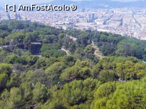 [P77] Vedere din teleferic, în stânga, cupola muzului național de artă.  » foto by maryka
 - 
<span class="allrVoted glyphicon glyphicon-heart hidden" id="av1116901"></span>
<a class="m-l-10 hidden" id="sv1116901" onclick="voting_Foto_DelVot(,1116901,20055)" role="button">șterge vot <span class="glyphicon glyphicon-remove"></span></a>
<a id="v91116901" class=" c-red"  onclick="voting_Foto_SetVot(1116901)" role="button"><span class="glyphicon glyphicon-heart-empty"></span> <b>LIKE</b> = Votează poza</a> <img class="hidden"  id="f1116901W9" src="/imagini/loader.gif" border="0" /><span class="AjErrMes hidden" id="e1116901ErM"></span>