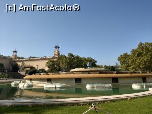 [P87] Fântânile Magice și Palau d' Alfonso XIII.  » foto by maryka
 - 
<span class="allrVoted glyphicon glyphicon-heart hidden" id="av1116911"></span>
<a class="m-l-10 hidden" id="sv1116911" onclick="voting_Foto_DelVot(,1116911,20055)" role="button">șterge vot <span class="glyphicon glyphicon-remove"></span></a>
<a id="v91116911" class=" c-red"  onclick="voting_Foto_SetVot(1116911)" role="button"><span class="glyphicon glyphicon-heart-empty"></span> <b>LIKE</b> = Votează poza</a> <img class="hidden"  id="f1116911W9" src="/imagini/loader.gif" border="0" /><span class="AjErrMes hidden" id="e1116911ErM"></span>