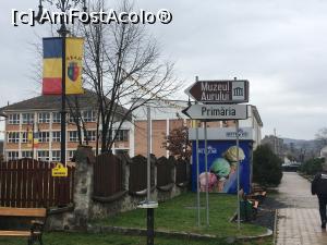 [P03] Muzeul Aurului de la Brad - Reper.  » foto by RossoNerro
 - 
<span class="allrVoted glyphicon glyphicon-heart hidden" id="av930201"></span>
<a class="m-l-10 hidden" id="sv930201" onclick="voting_Foto_DelVot(,930201,20092)" role="button">șterge vot <span class="glyphicon glyphicon-remove"></span></a>
<a id="v9930201" class=" c-red"  onclick="voting_Foto_SetVot(930201)" role="button"><span class="glyphicon glyphicon-heart-empty"></span> <b>LIKE</b> = Votează poza</a> <img class="hidden"  id="f930201W9" src="/imagini/loader.gif" border="0" /><span class="AjErrMes hidden" id="e930201ErM"></span>