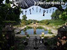 [P31] Kensington Palace - grădina daneză. » foto by Dragoș_MD
 - 
<span class="allrVoted glyphicon glyphicon-heart hidden" id="av207921"></span>
<a class="m-l-10 hidden" id="sv207921" onclick="voting_Foto_DelVot(,207921,20168)" role="button">șterge vot <span class="glyphicon glyphicon-remove"></span></a>
<a id="v9207921" class=" c-red"  onclick="voting_Foto_SetVot(207921)" role="button"><span class="glyphicon glyphicon-heart-empty"></span> <b>LIKE</b> = Votează poza</a> <img class="hidden"  id="f207921W9" src="/imagini/loader.gif" border="0" /><span class="AjErrMes hidden" id="e207921ErM"></span>