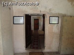 [P39] Într-un hol micuț găsim afișat un scurt istoric, din care am citat câteva date în prezentul review.  » foto by Floryn81
 - 
<span class="allrVoted glyphicon glyphicon-heart hidden" id="av730666"></span>
<a class="m-l-10 hidden" id="sv730666" onclick="voting_Foto_DelVot(,730666,20177)" role="button">șterge vot <span class="glyphicon glyphicon-remove"></span></a>
<a id="v9730666" class=" c-red"  onclick="voting_Foto_SetVot(730666)" role="button"><span class="glyphicon glyphicon-heart-empty"></span> <b>LIKE</b> = Votează poza</a> <img class="hidden"  id="f730666W9" src="/imagini/loader.gif" border="0" /><span class="AjErrMes hidden" id="e730666ErM"></span>