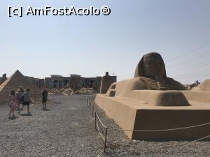 [P05] Sand City Hurghada - Oraşul de Nisip - Marele Sphinx » foto by nicole33
 - 
<span class="allrVoted glyphicon glyphicon-heart hidden" id="av1023068"></span>
<a class="m-l-10 hidden" id="sv1023068" onclick="voting_Foto_DelVot(,1023068,20178)" role="button">șterge vot <span class="glyphicon glyphicon-remove"></span></a>
<a id="v91023068" class=" c-red"  onclick="voting_Foto_SetVot(1023068)" role="button"><span class="glyphicon glyphicon-heart-empty"></span> <b>LIKE</b> = Votează poza</a> <img class="hidden"  id="f1023068W9" src="/imagini/loader.gif" border="0" /><span class="AjErrMes hidden" id="e1023068ErM"></span>