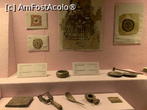 [P63] Hurghada Muzeum,despre perioada coptă » foto by AZE
 - 
<span class="allrVoted glyphicon glyphicon-heart hidden" id="av1418861"></span>
<a class="m-l-10 hidden" id="sv1418861" onclick="voting_Foto_DelVot(,1418861,20178)" role="button">șterge vot <span class="glyphicon glyphicon-remove"></span></a>
<a id="v91418861" class=" c-red"  onclick="voting_Foto_SetVot(1418861)" role="button"><span class="glyphicon glyphicon-heart-empty"></span> <b>LIKE</b> = Votează poza</a> <img class="hidden"  id="f1418861W9" src="/imagini/loader.gif" border="0" /><span class="AjErrMes hidden" id="e1418861ErM"></span>