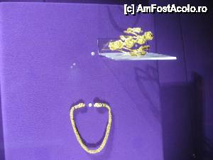 [P07] Bijuterii geto-dacice » foto by Michi
 - 
<span class="allrVoted glyphicon glyphicon-heart hidden" id="av479757"></span>
<a class="m-l-10 hidden" id="sv479757" onclick="voting_Foto_DelVot(,479757,20188)" role="button">șterge vot <span class="glyphicon glyphicon-remove"></span></a>
<a id="v9479757" class=" c-red"  onclick="voting_Foto_SetVot(479757)" role="button"><span class="glyphicon glyphicon-heart-empty"></span> <b>LIKE</b> = Votează poza</a> <img class="hidden"  id="f479757W9" src="/imagini/loader.gif" border="0" /><span class="AjErrMes hidden" id="e479757ErM"></span>