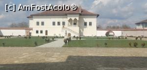 [P03] Curtea principală și Palatul » foto by Aurici
 - 
<span class="allrVoted glyphicon glyphicon-heart hidden" id="av1224237"></span>
<a class="m-l-10 hidden" id="sv1224237" onclick="voting_Foto_DelVot(,1224237,20192)" role="button">șterge vot <span class="glyphicon glyphicon-remove"></span></a>
<a id="v91224237" class=" c-red"  onclick="voting_Foto_SetVot(1224237)" role="button"><span class="glyphicon glyphicon-heart-empty"></span> <b>LIKE</b> = Votează poza</a> <img class="hidden"  id="f1224237W9" src="/imagini/loader.gif" border="0" /><span class="AjErrMes hidden" id="e1224237ErM"></span>
