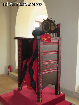 [P06] Jilț domnesc în Camera tronului - Potlogi.  » foto by tata123 🔱
 - 
<span class="allrVoted glyphicon glyphicon-heart hidden" id="av731568"></span>
<a class="m-l-10 hidden" id="sv731568" onclick="voting_Foto_DelVot(,731568,20192)" role="button">șterge vot <span class="glyphicon glyphicon-remove"></span></a>
<a id="v9731568" class=" c-red"  onclick="voting_Foto_SetVot(731568)" role="button"><span class="glyphicon glyphicon-heart-empty"></span> <b>LIKE</b> = Votează poza</a> <img class="hidden"  id="f731568W9" src="/imagini/loader.gif" border="0" /><span class="AjErrMes hidden" id="e731568ErM"></span>