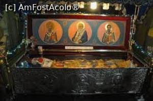 [P06] Mormântul părintelui Ilarion Argatu » foto by Michi <span class="label label-default labelC_thin small">NEVOTABILĂ</span>