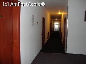 [P10] Hotelul Select - holul de la etajul patru.  » foto by Floryn81
 - 
<span class="allrVoted glyphicon glyphicon-heart hidden" id="av732883"></span>
<a class="m-l-10 hidden" id="sv732883" onclick="voting_Foto_DelVot(,732883,20207)" role="button">șterge vot <span class="glyphicon glyphicon-remove"></span></a>
<a id="v9732883" class=" c-red"  onclick="voting_Foto_SetVot(732883)" role="button"><span class="glyphicon glyphicon-heart-empty"></span> <b>LIKE</b> = Votează poza</a> <img class="hidden"  id="f732883W9" src="/imagini/loader.gif" border="0" /><span class="AjErrMes hidden" id="e732883ErM"></span>