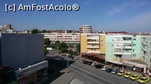 [P24] Imagine surprinsă de la fereastra camerei noastre. În partea stângă se vede parțial centrul comercial Winmarkt din vecinătate.  » foto by Floryn81
 - 
<span class="allrVoted glyphicon glyphicon-heart hidden" id="av732897"></span>
<a class="m-l-10 hidden" id="sv732897" onclick="voting_Foto_DelVot(,732897,20207)" role="button">șterge vot <span class="glyphicon glyphicon-remove"></span></a>
<a id="v9732897" class=" c-red"  onclick="voting_Foto_SetVot(732897)" role="button"><span class="glyphicon glyphicon-heart-empty"></span> <b>LIKE</b> = Votează poza</a> <img class="hidden"  id="f732897W9" src="/imagini/loader.gif" border="0" /><span class="AjErrMes hidden" id="e732897ErM"></span>