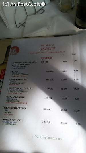 [P35] Am răsfoit puțin meniul restaurantului de la hotelul Select.  » foto by Floryn81
 - 
<span class="allrVoted glyphicon glyphicon-heart hidden" id="av732908"></span>
<a class="m-l-10 hidden" id="sv732908" onclick="voting_Foto_DelVot(,732908,20207)" role="button">șterge vot <span class="glyphicon glyphicon-remove"></span></a>
<a id="v9732908" class=" c-red"  onclick="voting_Foto_SetVot(732908)" role="button"><span class="glyphicon glyphicon-heart-empty"></span> <b>LIKE</b> = Votează poza</a> <img class="hidden"  id="f732908W9" src="/imagini/loader.gif" border="0" /><span class="AjErrMes hidden" id="e732908ErM"></span>