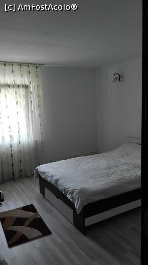 [P09] camera noastra » foto by iry81
 - 
<span class="allrVoted glyphicon glyphicon-heart hidden" id="av732931"></span>
<a class="m-l-10 hidden" id="sv732931" onclick="voting_Foto_DelVot(,732931,20208)" role="button">șterge vot <span class="glyphicon glyphicon-remove"></span></a>
<a id="v9732931" class=" c-red"  onclick="voting_Foto_SetVot(732931)" role="button"><span class="glyphicon glyphicon-heart-empty"></span> <b>LIKE</b> = Votează poza</a> <img class="hidden"  id="f732931W9" src="/imagini/loader.gif" border="0" /><span class="AjErrMes hidden" id="e732931ErM"></span>