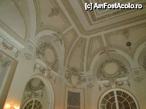 [P17] Casino Sinaia - Sala Oglinzilor.  » foto by Floria
 - 
<span class="allrVoted glyphicon glyphicon-heart hidden" id="av488581"></span>
<a class="m-l-10 hidden" id="sv488581" onclick="voting_Foto_DelVot(,488581,20240)" role="button">șterge vot <span class="glyphicon glyphicon-remove"></span></a>
<a id="v9488581" class=" c-red"  onclick="voting_Foto_SetVot(488581)" role="button"><span class="glyphicon glyphicon-heart-empty"></span> <b>LIKE</b> = Votează poza</a> <img class="hidden"  id="f488581W9" src="/imagini/loader.gif" border="0" /><span class="AjErrMes hidden" id="e488581ErM"></span>