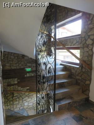 [P07] Casa scării. » foto by tata123 🔱
 - 
<span class="allrVoted glyphicon glyphicon-heart hidden" id="av1251549"></span>
<a class="m-l-10 hidden" id="sv1251549" onclick="voting_Foto_DelVot(,1251549,20261)" role="button">șterge vot <span class="glyphicon glyphicon-remove"></span></a>
<a id="v91251549" class=" c-red"  onclick="voting_Foto_SetVot(1251549)" role="button"><span class="glyphicon glyphicon-heart-empty"></span> <b>LIKE</b> = Votează poza</a> <img class="hidden"  id="f1251549W9" src="/imagini/loader.gif" border="0" /><span class="AjErrMes hidden" id="e1251549ErM"></span>